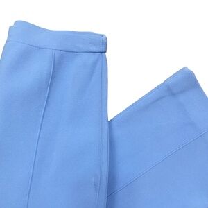 Theory Medium Blue Pull On Elastic‎ Waist Capri’s